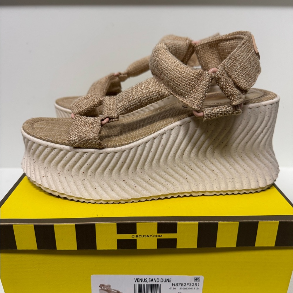 Circus by Sam Edelman Tan Platform Sandals